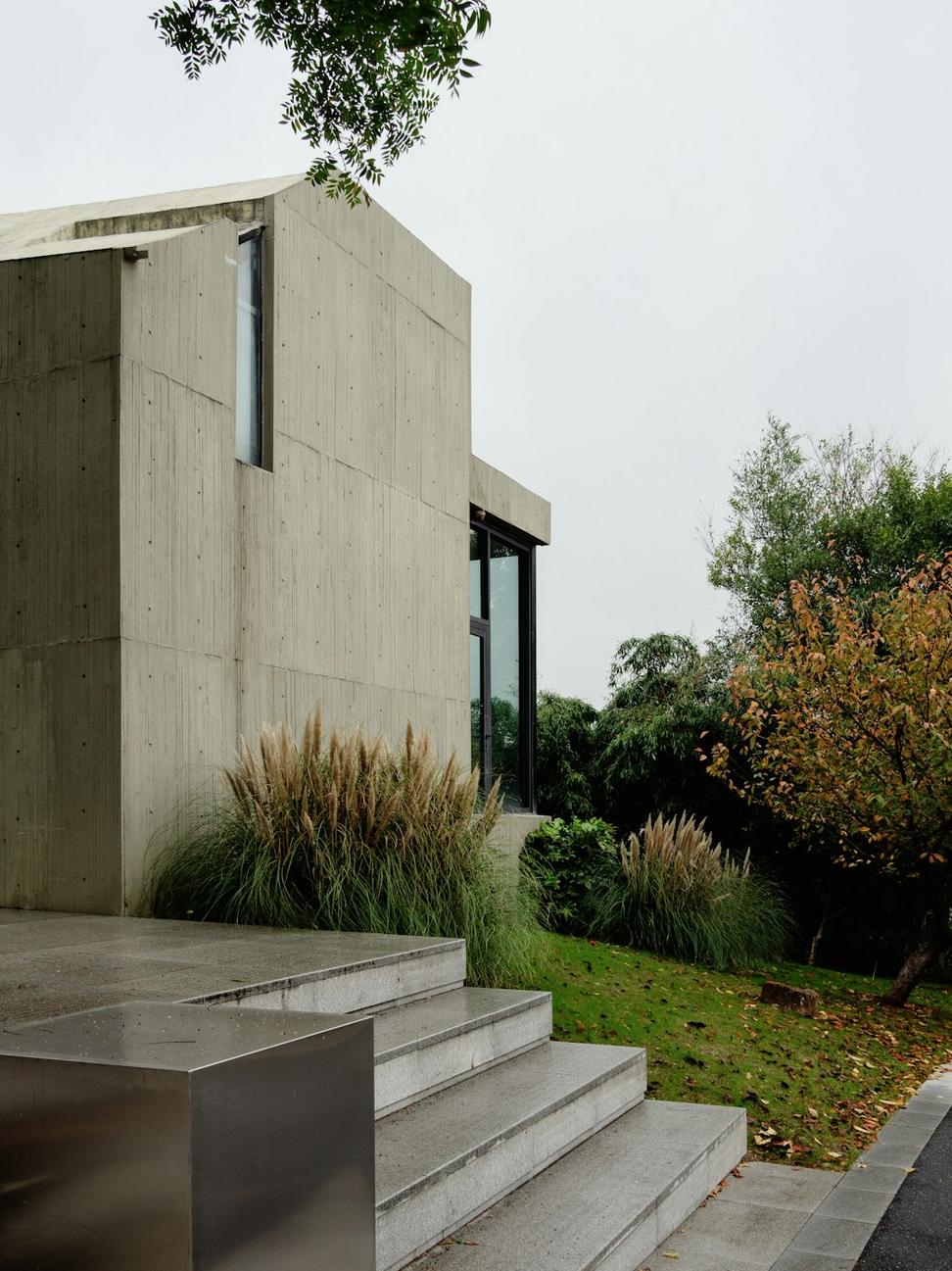Quantum Cube House
